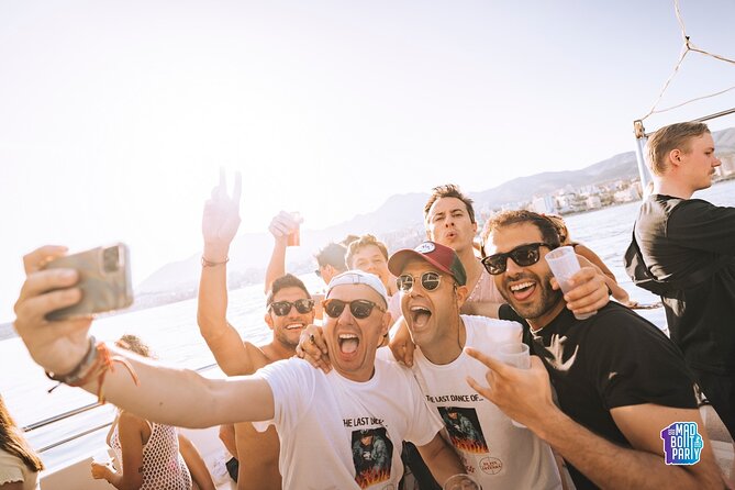 3 hours on the craziest boat party in Malaga - Rules that can make or break your day