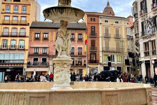 A Self-Guided Tour of Ancient Malaga’s History - From Malaga’s fisherman statue into the old center