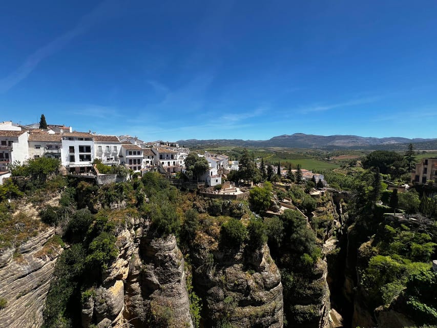 ab Marbella: Private VIP-Tour Ronda incl. Transfer + Tapas - FAQ