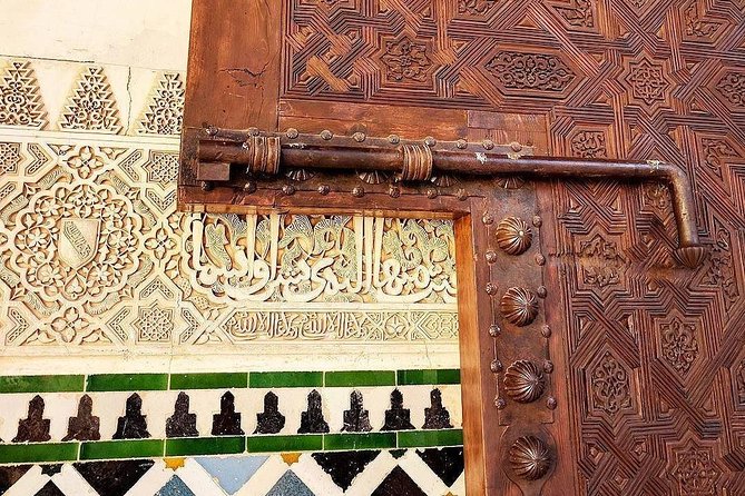 Alhambra, Nasrid Palaces and Generalife Private Tour from Malaga - Is $472.86 per person good value?
