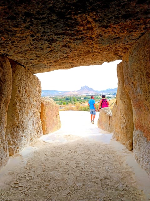 Antequera Monumental with entrance tickets to dolmens and town - Moving from the dolmens to Plaza del Coso Viejo