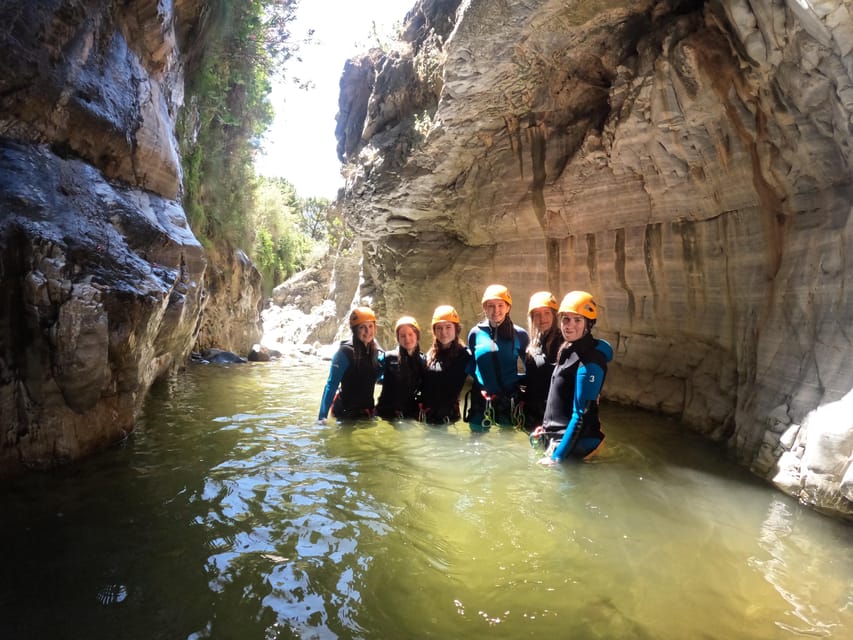 Benahavís: Canyoning Guided Tour at Guadalmina River - What to pack for a safer, easier morning