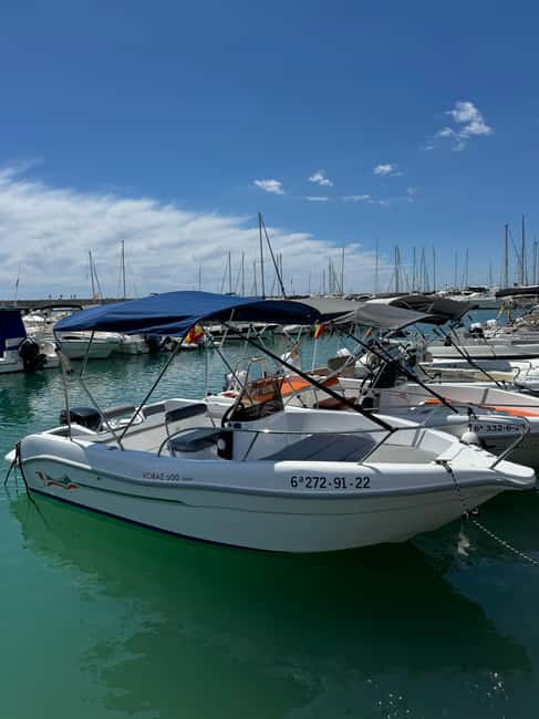 Benalmádena: Alquiler de barcos sin licencia Costa del Sol - Cruising the Málaga Coast at Your Own Pace