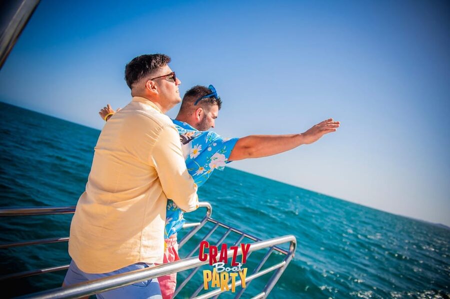 Benalmadena: Boat Party with a Drink - Starting at Puerto Marina in Benalmádena
