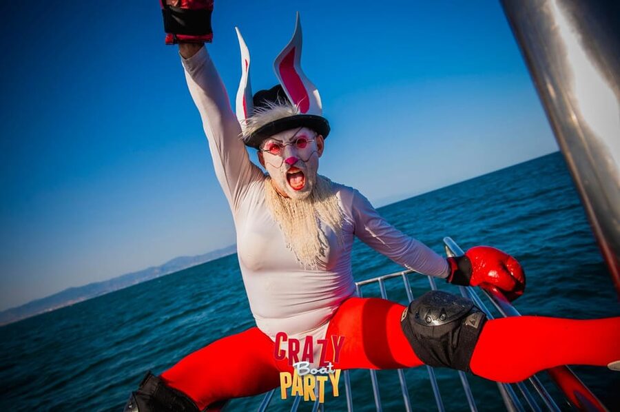 Benalmadena: Boat Party with a Drink - Music, dancing, and meeting people