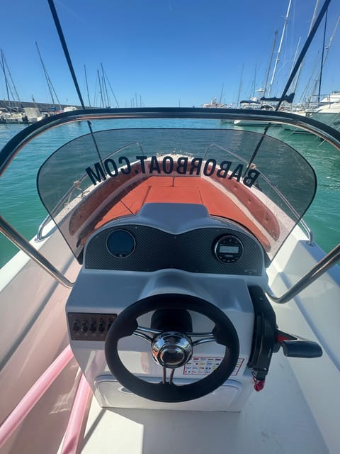 Benalmádena: Boat Rental without License - Booking advice for a smoother outing