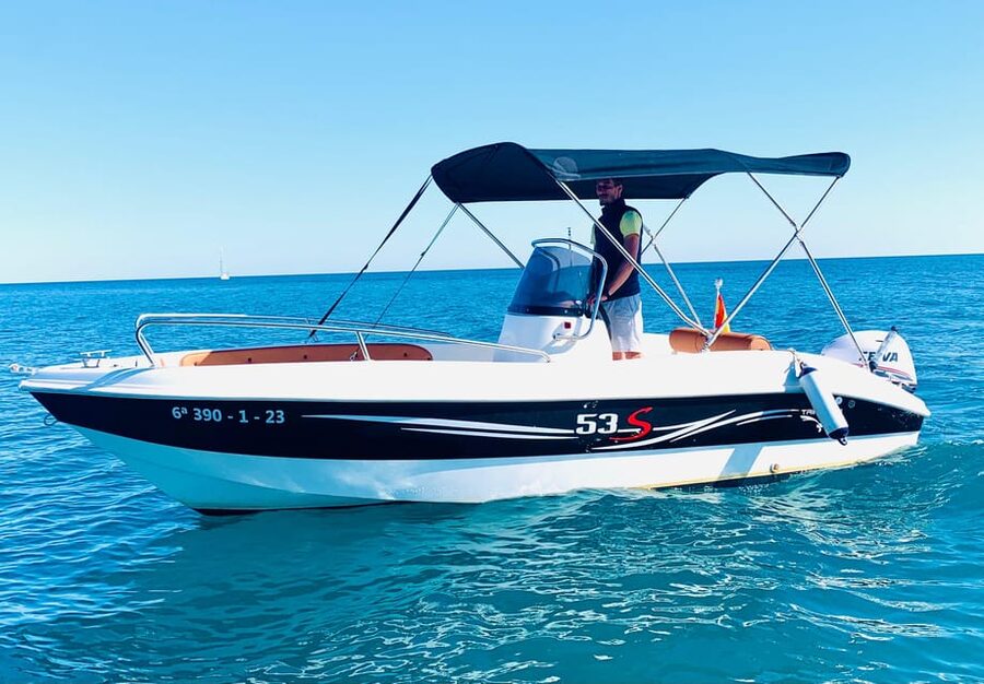 Benalmádena: Boat Rental without License - Swimming, photos, and sunset from the boat