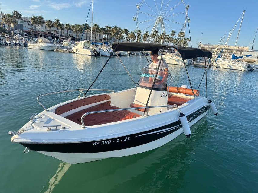 Benalmádena: Boat Rental without License - Safety, weather, and the mixed feedback