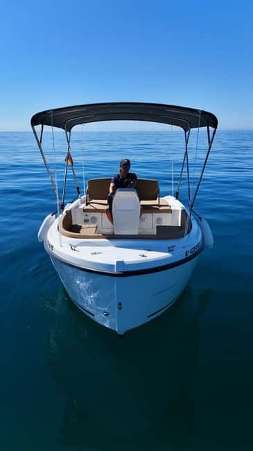 Benalmádena: license-Free Rent Boat for Dolphin Watching - Swimming stops and dolphin watching
