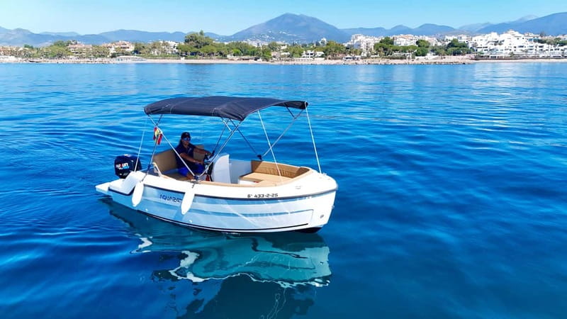 Benalmádena: license-Free Rent Boat for Dolphin Watching - Couples, families, and friends: who will enjoy it most