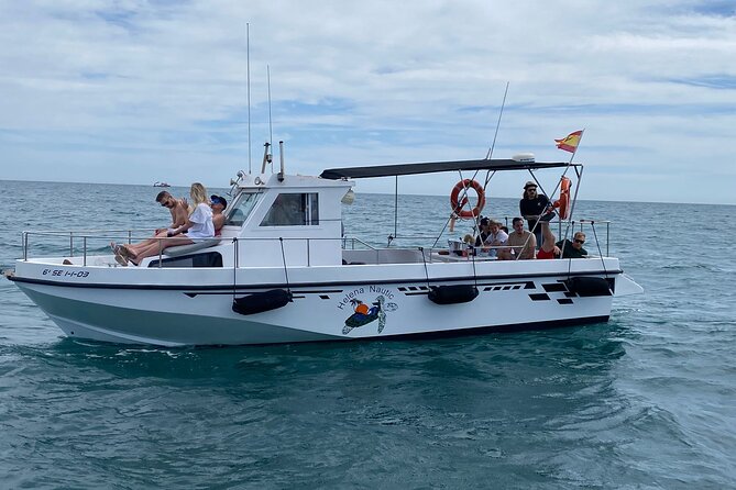 Benalmadena Private Boat-Trip / Excursion with Open bar 1-10Pax - Dolphins, flying fish, and open-water surprises