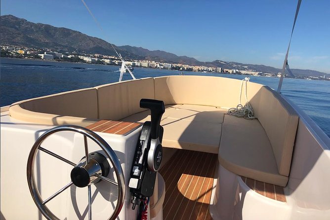 Boat Rental without License Puerto Banus - Is $132.45 good value for six people?