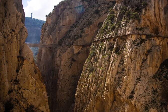 Caminito del Rey Day Trip from Costa del Sol - The four-hour walk and how demanding it feels