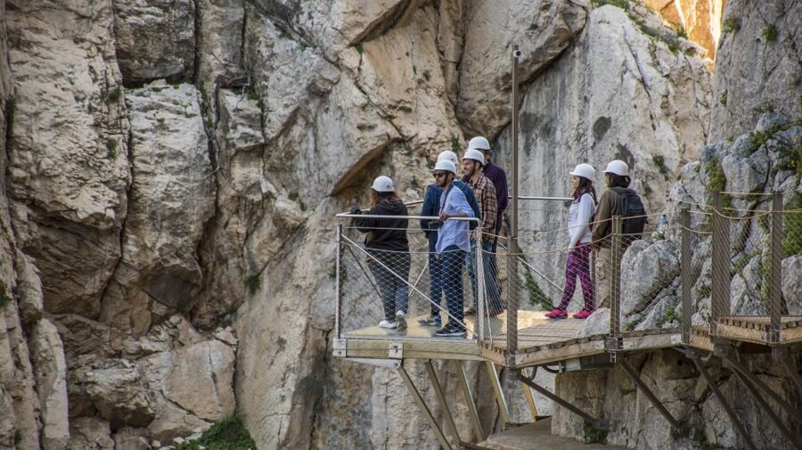 Caminito del Rey: Guided Hiking Tour with Entrance Tickets - Who will enjoy this guided hike most