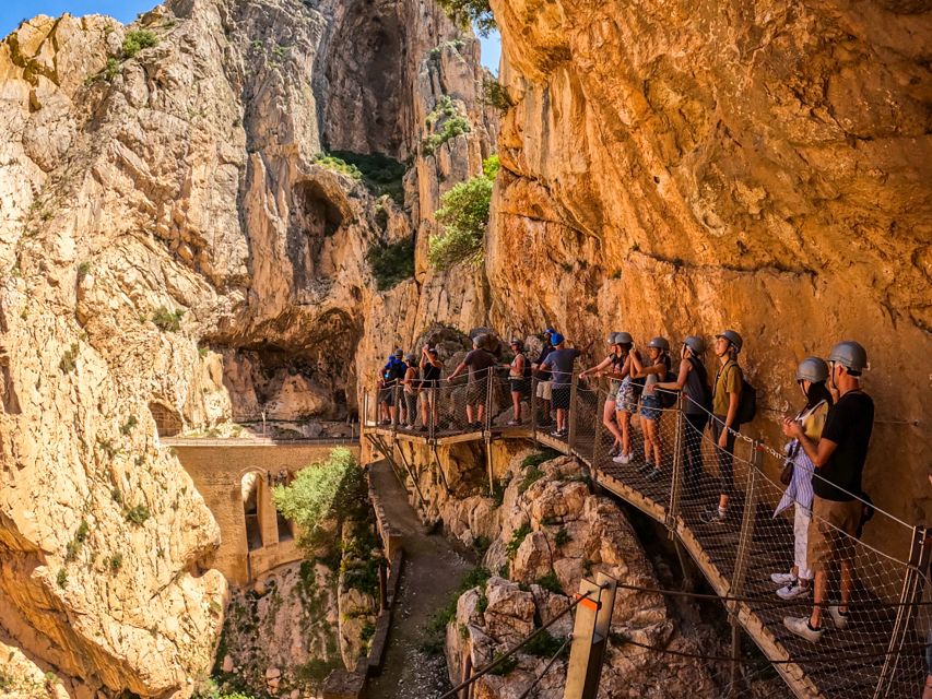 Caminito del Rey: Guided Tour and Entry Ticket - Meeting your guide at the northern access