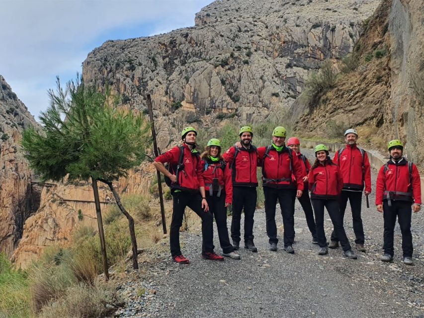 Caminito del Rey: Tour with Official Guide and Drink - Small drawbacks worth planning around