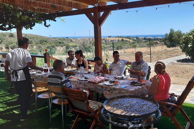 Chefcooking Paella from our Andalusian Grandmother at a Family Farm - Key points at a glance
