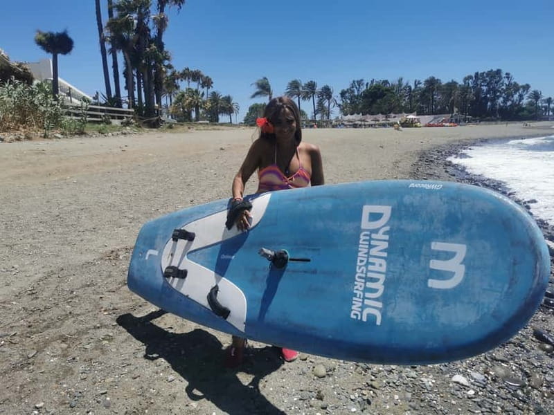 Costa del Sol: Beginner class Dynamic Windsurfing - Your first look at windsurfing near Atalaya Isdabe