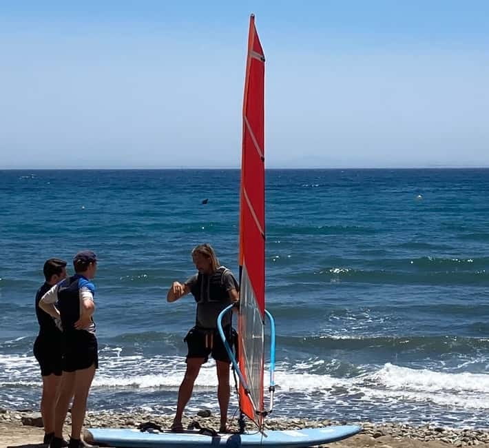 Costa del Sol: Beginner class Dynamic Windsurfing - Price, flexibility, and what to pack