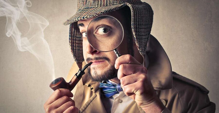 Crime Challenge Málaga - Your Sightseeing Investigation - Turning Plaza de la Constitución into a crime scene