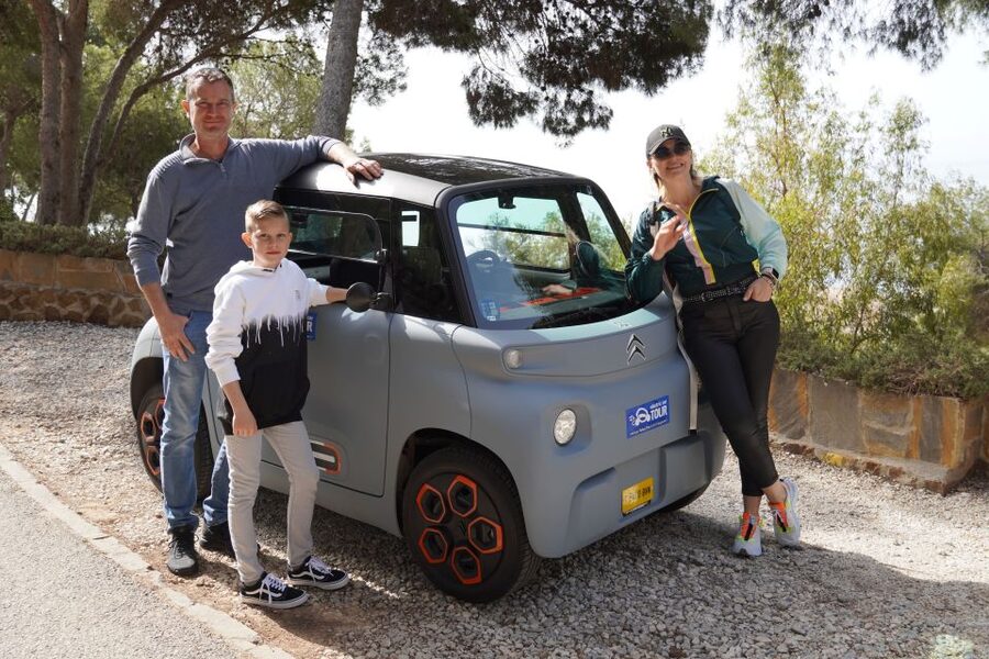 Cruise Terminal Pickup: Málaga in 2 Hours by Electric Car - La Malagueta and the Mediterranean edge