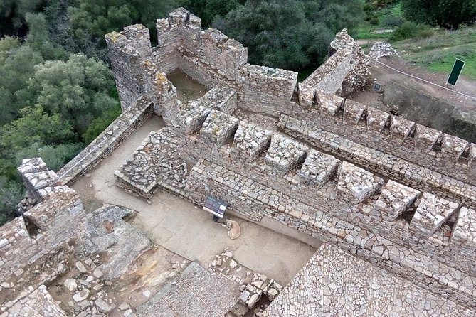 Dayhikes with pick-up from Marbella and Estepona - Ancient landmarks along the trail