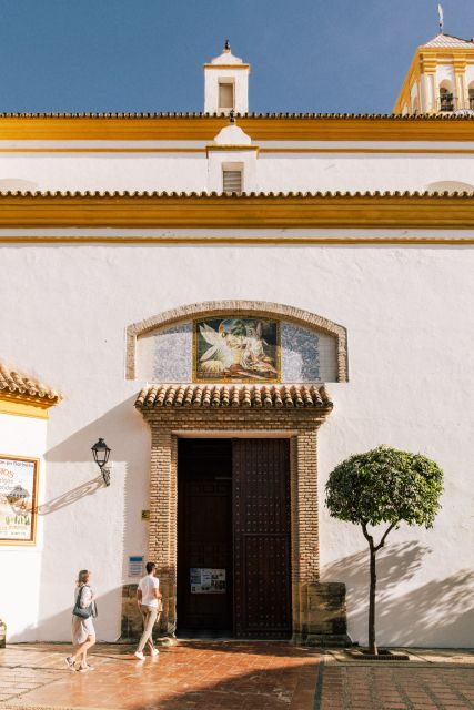 Discover Marbella's Old Town with five-star private tour - Avenida del Mar and the route back inland