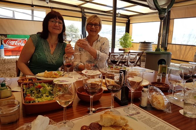e-Bike (Self-Guided) & Winery tour - 20km Easy - Key points at a glance