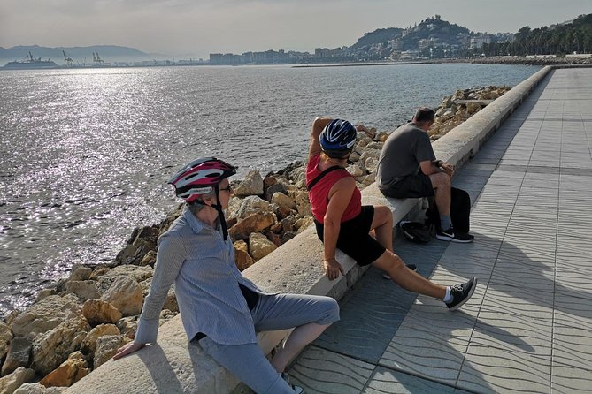 E-bike Tour and Rental in Malaga - Riding through Gibralfaro forest