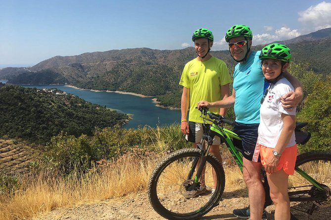 E-Mountain Bike Explorer Tour departing from Marbella - Reaching the white village of Istán