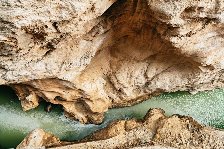 El Chorro: Caminito del Rey Guided Tour with Shuttle Bus - What the $44 price includes