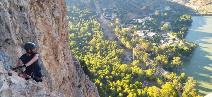 El Chorro: Climb Via Ferrata at Caminito del Rey - Climbing 250 meters on iron steps