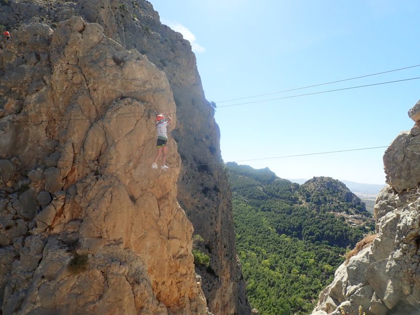 El Chorro: Vía Ferrata at Caminito del Rey Tour - Why El Chorro is the right setting for a Vía Ferrata