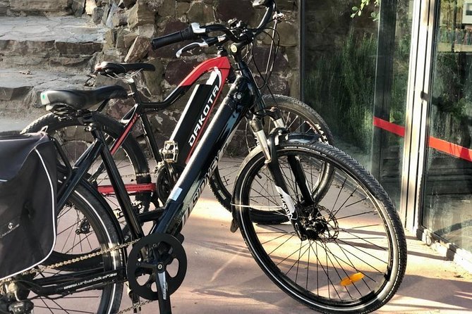 Electric Bike Rental in Malaga - Following the coast toward El Palo