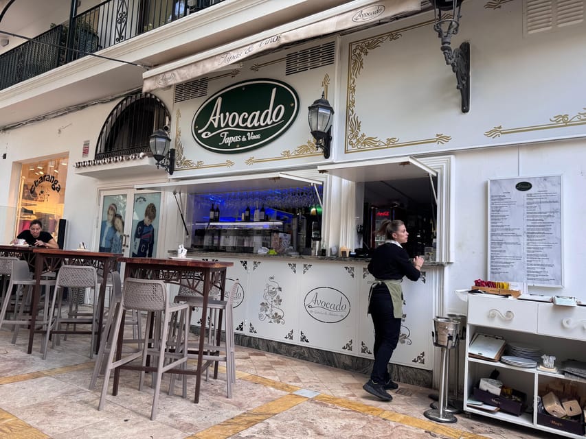 Estepona old town tour with tapas tasting - The Poetry Trail and Manuel Guerrero Gomez