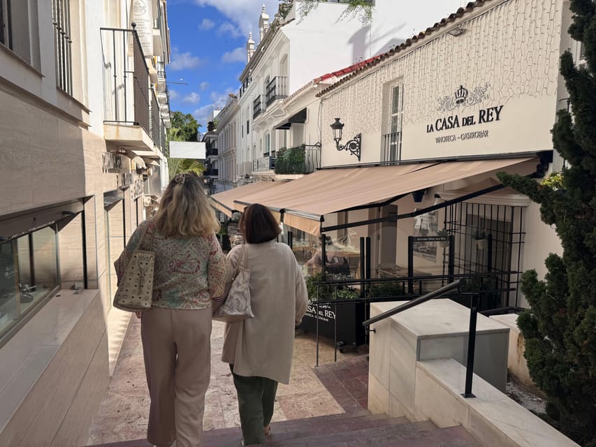 Estepona old town tour with tapas tasting - Life around the fishing port
