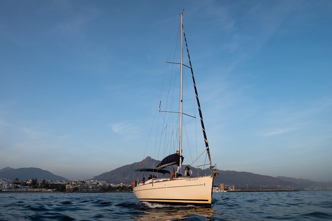 Exclusive private experience in luxury catamaran - Service, comfort, and what to expect from the crew