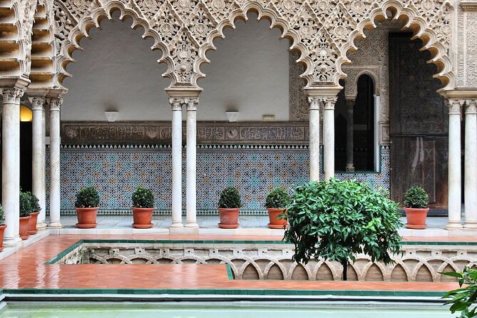Excursion from Malaga to Seville with tickets to the Real Alcázar - Is $102.35 a fair price?