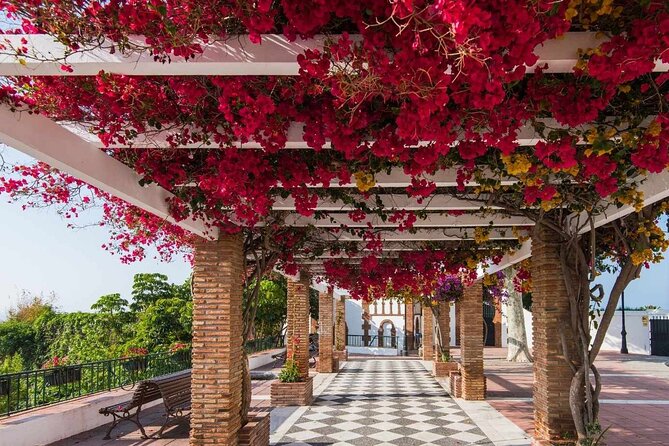 Excursion to Nerja & Frigiliana. - Frigiliana: two hours among whitewashed lanes