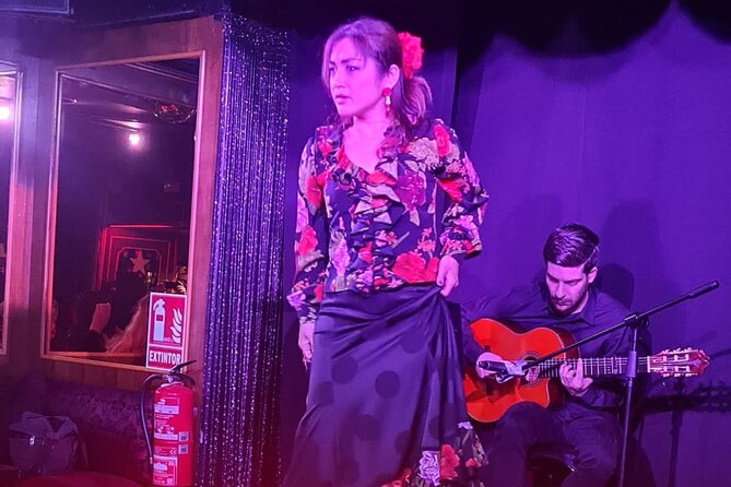 Flamenco Benalmadena Show - The Power of the Small Room