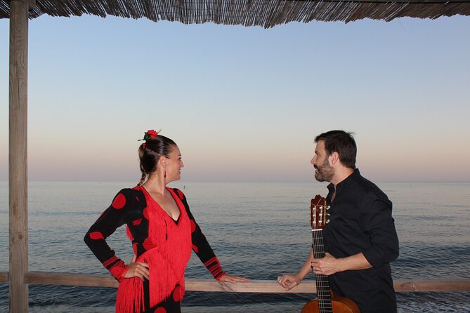 Flamenco evening and barbecue by the sea at the Blue Dolphin Beach Club - Flamenco with sand, sea, and supper