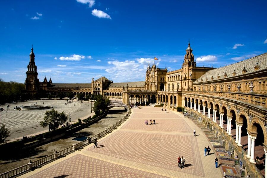 From Costa del Sol & Malaga: Seville Day Trip - Why this Seville day trip works as a first look