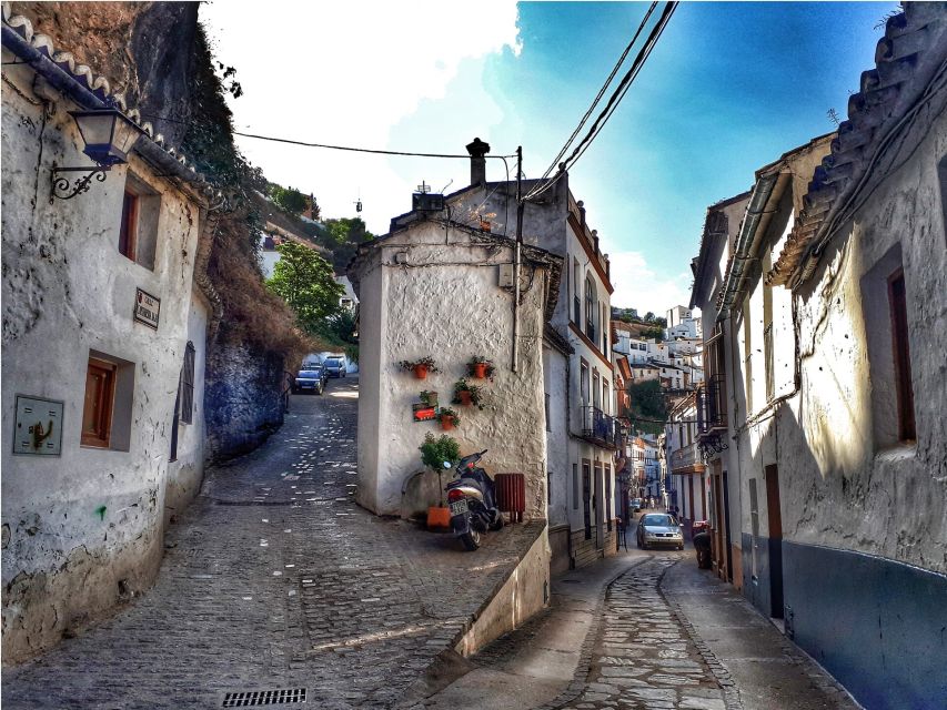 From Costa del Sol: Ronda and Setenil de las Bodegas - Two free hours to choose your Ronda