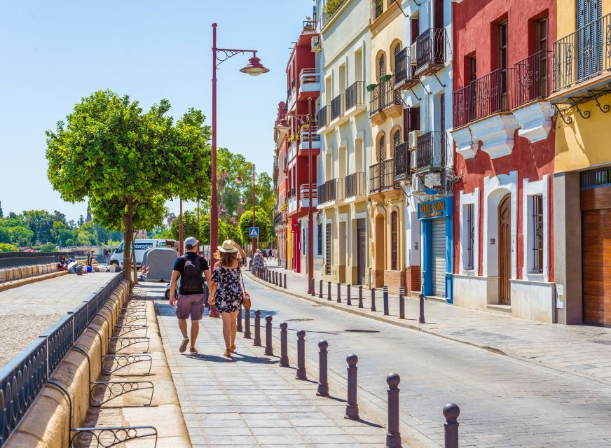 From Costa del Sol: Sevilla Day Trip with Real Alcázar Tour - A short lunch break before or around the palace
