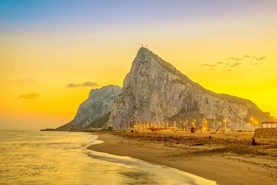 From Malaga and Costa del Sol: Gibraltar Shopping Tour - Coach comfort, guides, and group organization