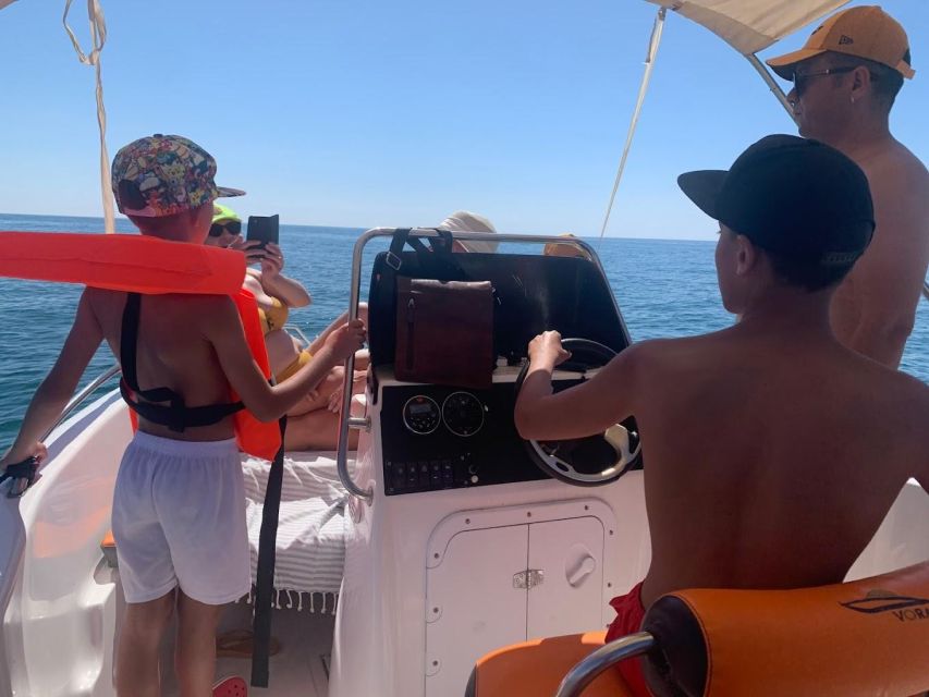 From Málaga: Boat Rental with No License Required - Who will enjoy this private Málaga outing