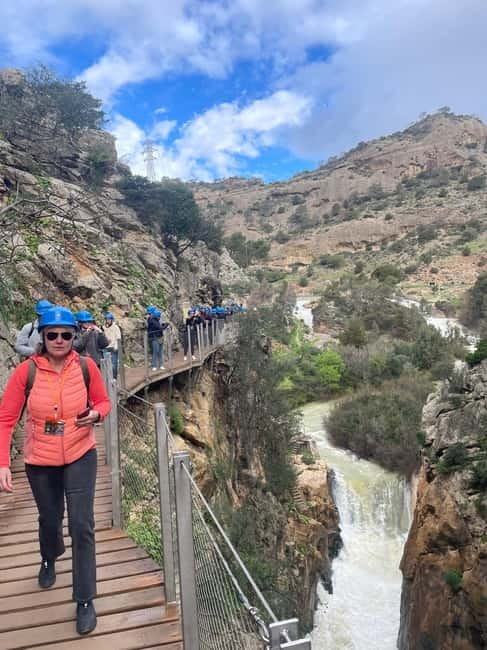 From Malaga: Caminito del Rey guided tour + round-trip transportation - Language choices and group communication