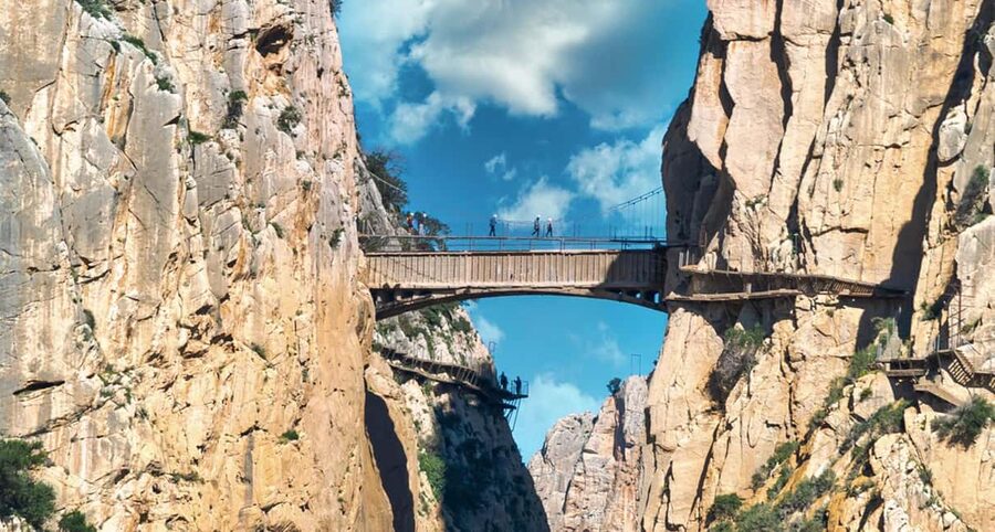From Malaga: Caminito del Rey guided tour + round-trip transportation - Who will enjoy this walk most