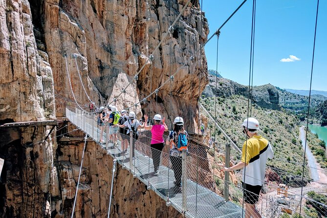 From Malaga: Caminito del Rey tour with Private Transportation - The one-hour drive from Malaga