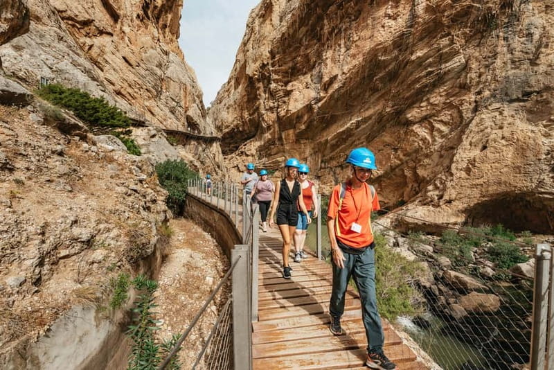 From Málaga & Costa del Sol: Caminito del Rey Guided Tour - A large-group tour, with real advantages and limits